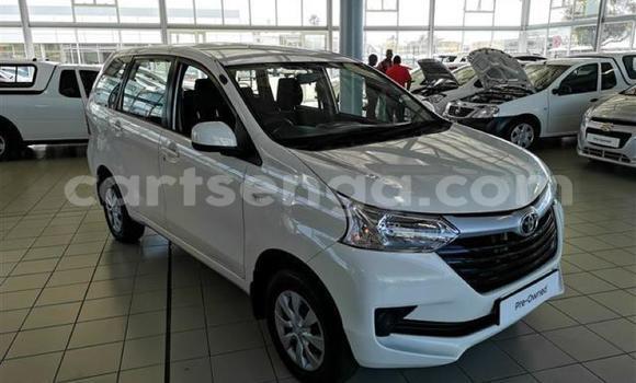 Buy Used Toyota Avanza White Car in Manzini in Manzini