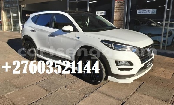 Acheter Occasion Voiture Hyundai Tucson Blanc à Mbabane, Manzini