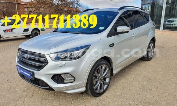 Nunua Ilio tumika Ford Kuga Silver Gari ndani ya Mbabane nchini Manzini