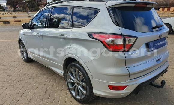 Acheter Occasion Voiture Ford Kuga Gris à Mbabane, Manzini Acheter Occasion Voiture Ford Kuga Gris à Mbabane, Manzini