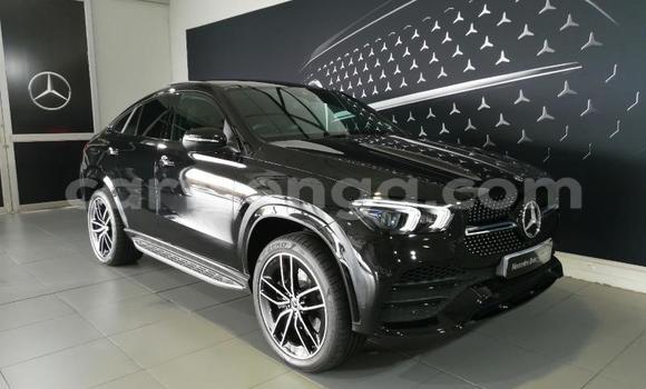 Acheter Occasion Voiture Mercedes-Benz E-Classe Noir à Mbabane, Manzini Acheter Occasion Voiture Mercedes-Benz E-Classe Noir à Mbabane, Manzini