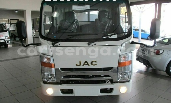 Buy Used Toyota DA White Truck in Mbabane in Manzini