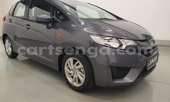Nunua Ilio tumika Honda Jazz Silver Gari ndani ya Ezulwini nchini Hhohho Nunua Ilio tumika Honda Jazz Silver Gari ndani ya Ezulwini nchini Hhohho