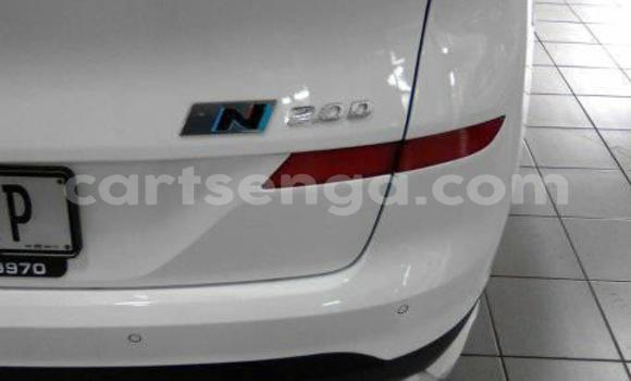 Buy Used Volkswagen Tiguan White Car in Mbabane in Manzini Buy Used Volkswagen Tiguan White Car in Mbabane in Manzini