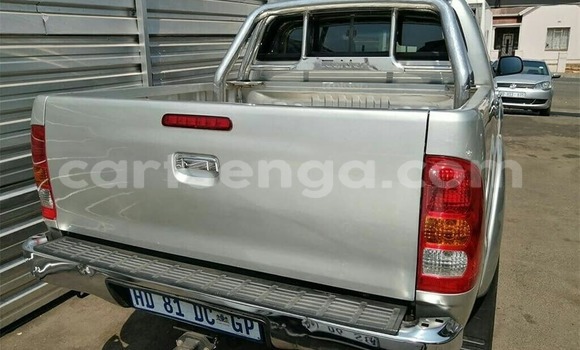 Buy Used Toyota Hilux Silver Car in Mbabane in Manzini Buy Used Toyota Hilux Silver Car in Mbabane in Manzini