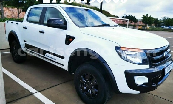 Nunua Ilio tumika Ford Ranger White Gari ndani ya Mbabane nchini Manzini