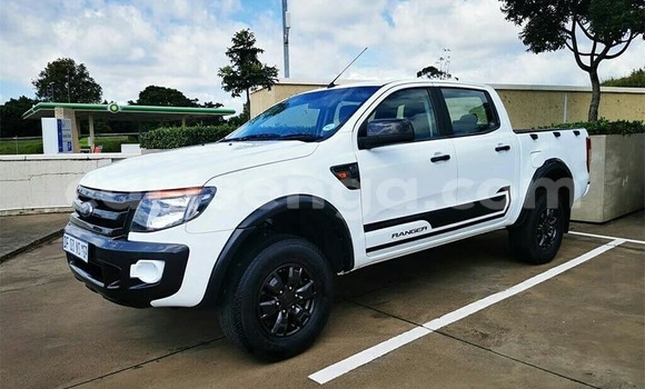 Buy Used Ford Ranger White Car in Mbabane in Manzini Buy Used Ford Ranger White Car in Mbabane in Manzini