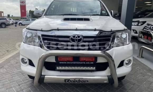 Acheter Occasion Voiture Toyota Hilux Blanc à Ezulwini, Hhohho Acheter Occasion Voiture Toyota Hilux Blanc à Ezulwini, Hhohho