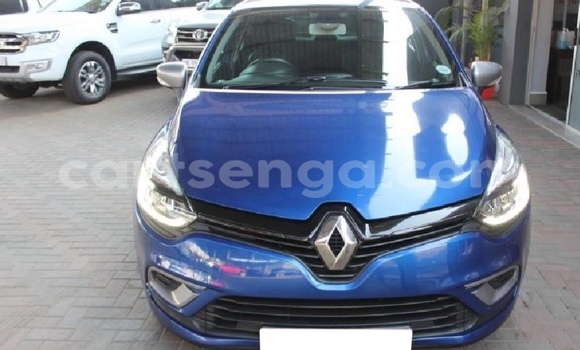 Nunua Ilio tumika Renault Clio Blue Gari ndani ya Hlatikulu nchini Wilaya ya Shiselweni Nunua Ilio tumika Renault Clio Blue Gari ndani ya Hlatikulu nchini Wilaya ya Shiselweni