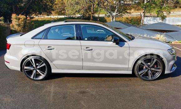 Acheter Occasion Voiture Audi RS3 Bleu à Mbabane, Manzini Acheter Occasion Voiture Audi RS3 Bleu à Mbabane, Manzini