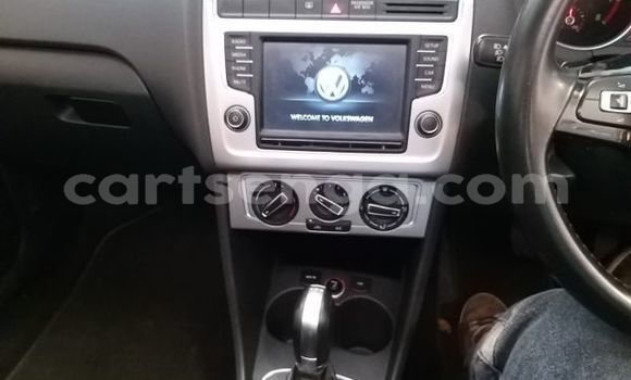 Nunua Ilio tumika Volkswagen Polo Red Gari ndani ya Ezulwini nchini Hhohho Nunua Ilio tumika Volkswagen Polo Red Gari ndani ya Ezulwini nchini Hhohho