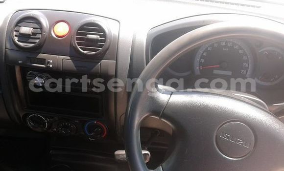 Acheter Occasion Voiture Isuzu KB Blanc à Ezulwini, Hhohho Acheter Occasion Voiture Isuzu KB Blanc à Ezulwini, Hhohho