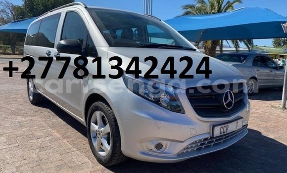 Nunua Ilio tumika Mercedes Viano Silver Gari ndani ya Mbabane nchini Manzini Nunua Ilio tumika Mercedes Viano Silver Gari ndani ya Mbabane nchini Manzini