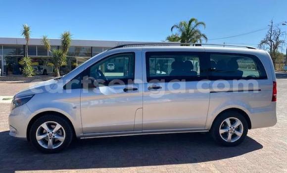 Acheter Occasion Voiture Mercedes Viano Gris à Mbabane, Manzini Acheter Occasion Voiture Mercedes Viano Gris à Mbabane, Manzini