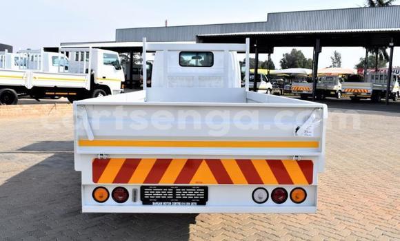 Buy Used Toyota Dyna White Car in Mbabane in Manzini Buy Used Toyota Dyna White Car in Mbabane in Manzini