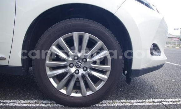 Buy Used Toyota Harrier White Car in Mbabane in Manzini Buy Used Toyota Harrier White Car in Mbabane in Manzini