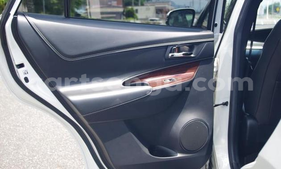 Buy Used Toyota Harrier White Car in Mbabane in Manzini Buy Used Toyota Harrier White Car in Mbabane in Manzini