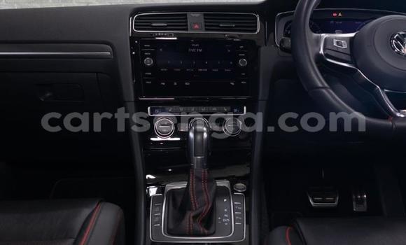 Nunua Ilio tumika Volkswagen Golf White Gari ndani ya Manzini nchini Manzini Nunua Ilio tumika Volkswagen Golf White Gari ndani ya Manzini nchini Manzini