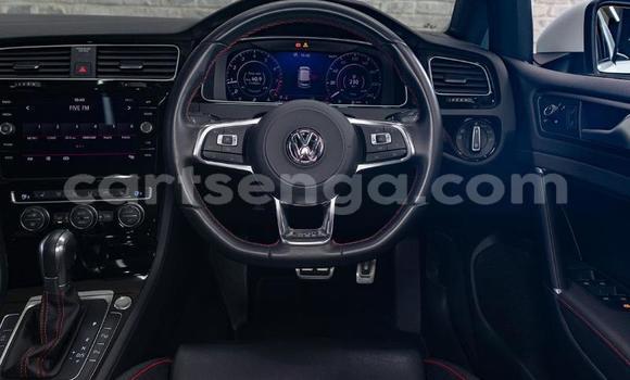 Nunua Ilio tumika Volkswagen Golf White Gari ndani ya Manzini nchini Manzini Nunua Ilio tumika Volkswagen Golf White Gari ndani ya Manzini nchini Manzini