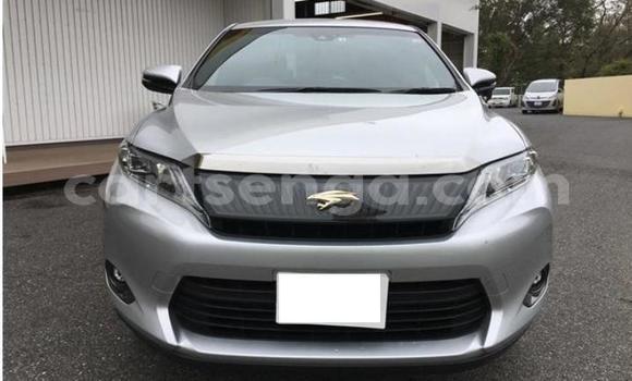 Buy Used Toyota Harrier Silver Car in Mbabane in Manzini Buy Used Toyota Harrier Silver Car in Mbabane in Manzini