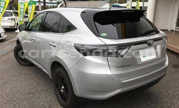 Buy Used Toyota Harrier Silver Car in Mbabane in Manzini Buy Used Toyota Harrier Silver Car in Mbabane in Manzini