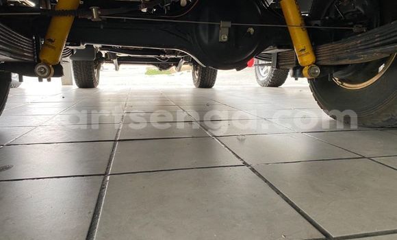 Buy Used Toyota Land Cruiser White Car in Mbabane in Manzini Buy Used Toyota Land Cruiser White Car in Mbabane in Manzini