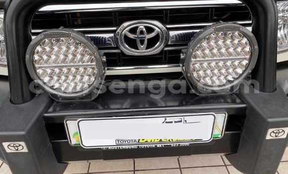 Buy Used Toyota Land Cruiser White Car in Mbabane in Manzini Buy Used Toyota Land Cruiser White Car in Mbabane in Manzini