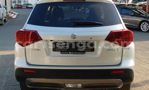 Acheter Occasion Voiture Suzuki Vitara Gris à Ezulwini, Hhohho Acheter Occasion Voiture Suzuki Vitara Gris à Ezulwini, Hhohho