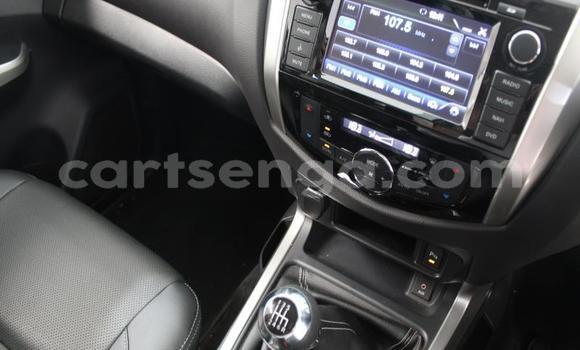 Buy Used Nissan Navara White Car in Ezulwini in Hhohho Buy Used Nissan Navara White Car in Ezulwini in Hhohho