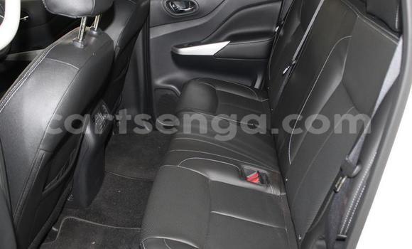 Buy Used Nissan Navara White Car in Ezulwini in Hhohho Buy Used Nissan Navara White Car in Ezulwini in Hhohho