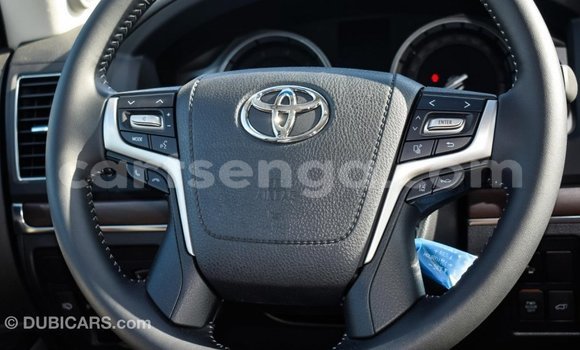 Buy Import Toyota Land Cruiser White Car in Import - Dubai in Hhohho Buy Import Toyota Land Cruiser White Car in Import - Dubai in Hhohho
