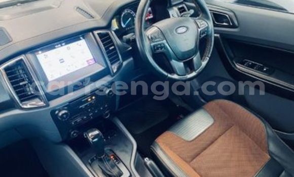 Nunua Ilio tumika Ford Ranger Silver Gari ndani ya Ezulwini nchini Hhohho Nunua Ilio tumika Ford Ranger Silver Gari ndani ya Ezulwini nchini Hhohho