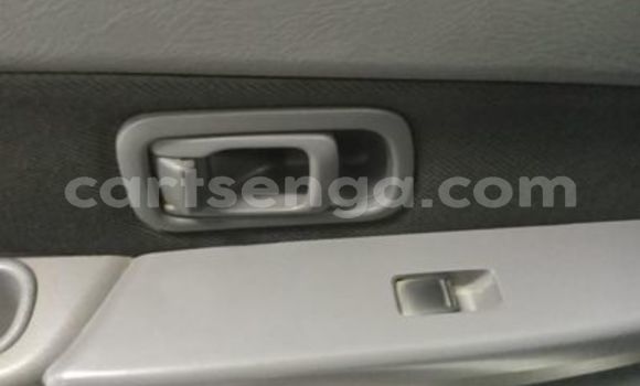 Nunua Ilio tumika Nissan Hardbody White Gari ndani ya Ezulwini nchini Hhohho Nunua Ilio tumika Nissan Hardbody White Gari ndani ya Ezulwini nchini Hhohho