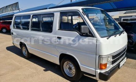 Nunua Ilio tumika Toyota Hiace White Gari ndani ya Ezulwini nchini Hhohho Nunua Ilio tumika Toyota Hiace White Gari ndani ya Ezulwini nchini Hhohho
