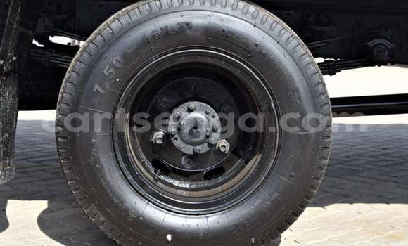 Nunua Ilio tumika Toyota Dyna White Gari ndani ya Ezulwini nchini Hhohho Nunua Ilio tumika Toyota Dyna White Gari ndani ya Ezulwini nchini Hhohho