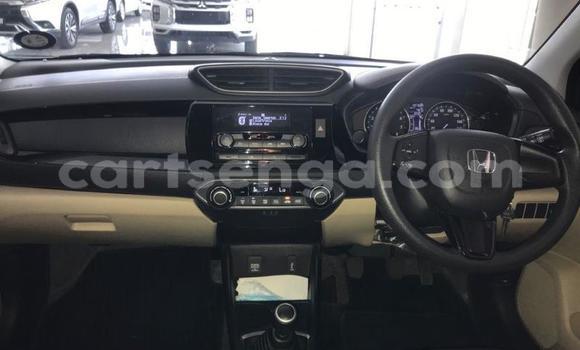 Nunua Ilio tumika Honda Ascot White Gari ndani ya Hluti nchini Wilaya ya Shiselweni Nunua Ilio tumika Honda Ascot White Gari ndani ya Hluti nchini Wilaya ya Shiselweni