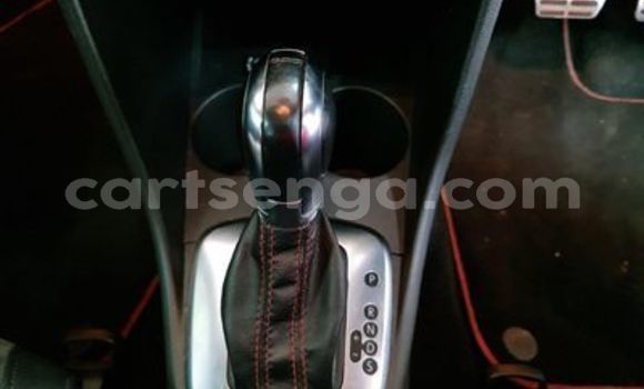 Nunua Ilio tumika Volkswagen Polo White Gari ndani ya Ezulwini nchini Hhohho Nunua Ilio tumika Volkswagen Polo White Gari ndani ya Ezulwini nchini Hhohho