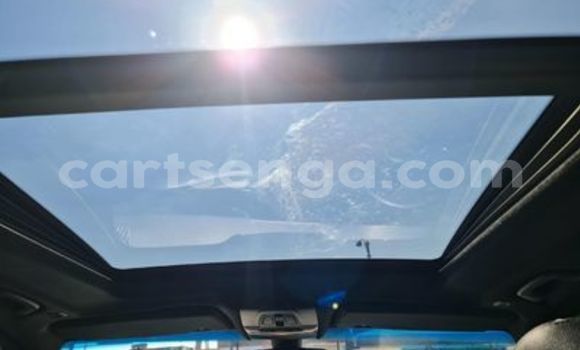 Nunua Ilio tumika BMW M5 White Gari ndani ya Ezulwini nchini Hhohho Nunua Ilio tumika BMW M5 White Gari ndani ya Ezulwini nchini Hhohho