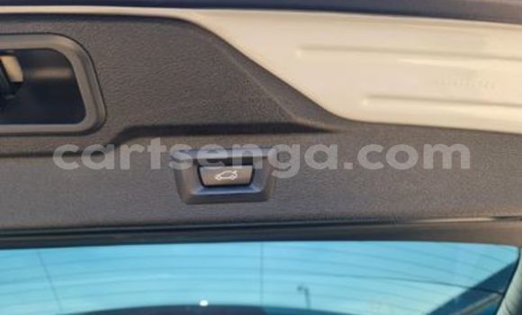 Nunua Ilio tumika BMW M5 White Gari ndani ya Ezulwini nchini Hhohho Nunua Ilio tumika BMW M5 White Gari ndani ya Ezulwini nchini Hhohho