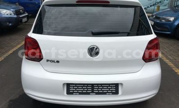 Buy Used Volkswagen Polo White Car in Ezulwini in Hhohho Buy Used Volkswagen Polo White Car in Ezulwini in Hhohho