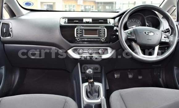 Nunua Ilio tumika Kia Rio Silver Gari ndani ya Big Bend nchini Wilaya ya Lubombo Nunua Ilio tumika Kia Rio Silver Gari ndani ya Big Bend nchini Wilaya ya Lubombo