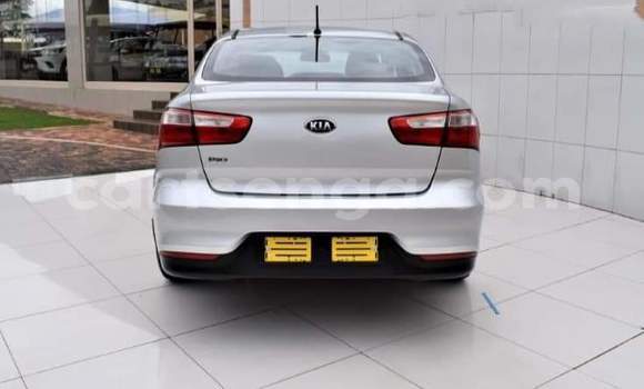 Nunua Ilio tumika Kia Rio Silver Gari ndani ya Big Bend nchini Wilaya ya Lubombo Nunua Ilio tumika Kia Rio Silver Gari ndani ya Big Bend nchini Wilaya ya Lubombo