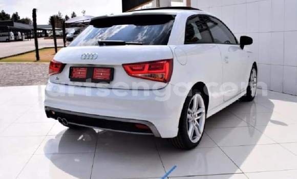 Acheter Occasion Voiture Audi A1 Blanc à Big Bend, Lubombo District Acheter Occasion Voiture Audi A1 Blanc à Big Bend, Lubombo District