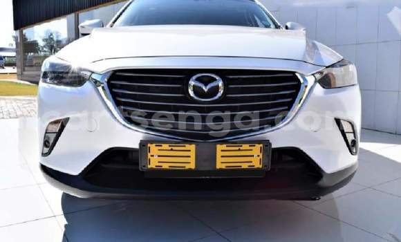Nunua Ilio tumika Mazda CX-3 White Gari ndani ya Big Bend nchini Wilaya ya Lubombo Nunua Ilio tumika Mazda CX-3 White Gari ndani ya Big Bend nchini Wilaya ya Lubombo