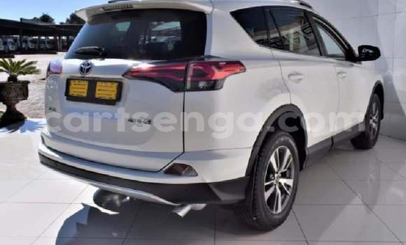 Buy Used Toyota RAV4 White Car in Big Bend in Lubombo District Buy Used Toyota RAV4 White Car in Big Bend in Lubombo District