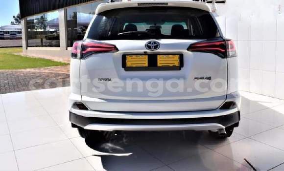 Buy Used Toyota RAV4 White Car in Big Bend in Lubombo District Buy Used Toyota RAV4 White Car in Big Bend in Lubombo District