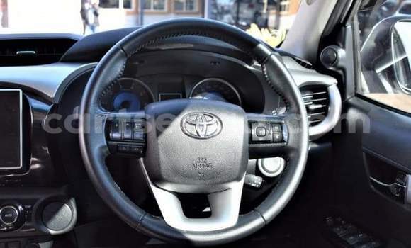 Buy Used Toyota Hilux White Car in Big Bend in Lubombo District Buy Used Toyota Hilux White Car in Big Bend in Lubombo District