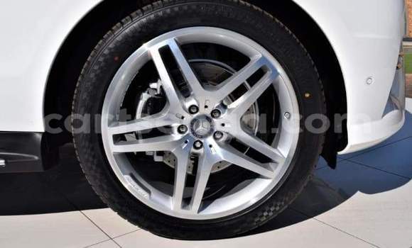 Buy Used MercedesโBenz MLโClass White Car in Big Bend in Lubombo District Buy Used MercedesโBenz MLโClass White Car in Big Bend in Lubombo District