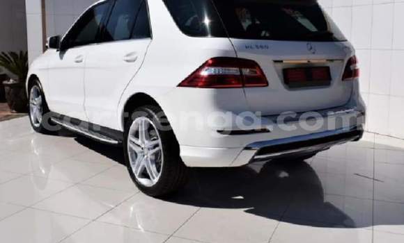 Buy Used MercedesโBenz MLโClass White Car in Big Bend in Lubombo District Buy Used MercedesโBenz MLโClass White Car in Big Bend in Lubombo District