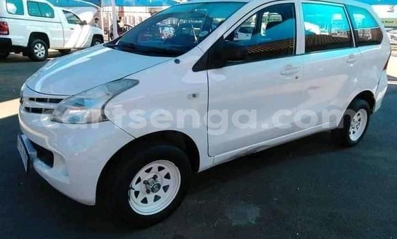 Buy Used Toyota Avanza White Car in Mbabane in Manzini Buy Used Toyota Avanza White Car in Mbabane in Manzini